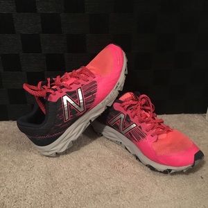 New balance shoes